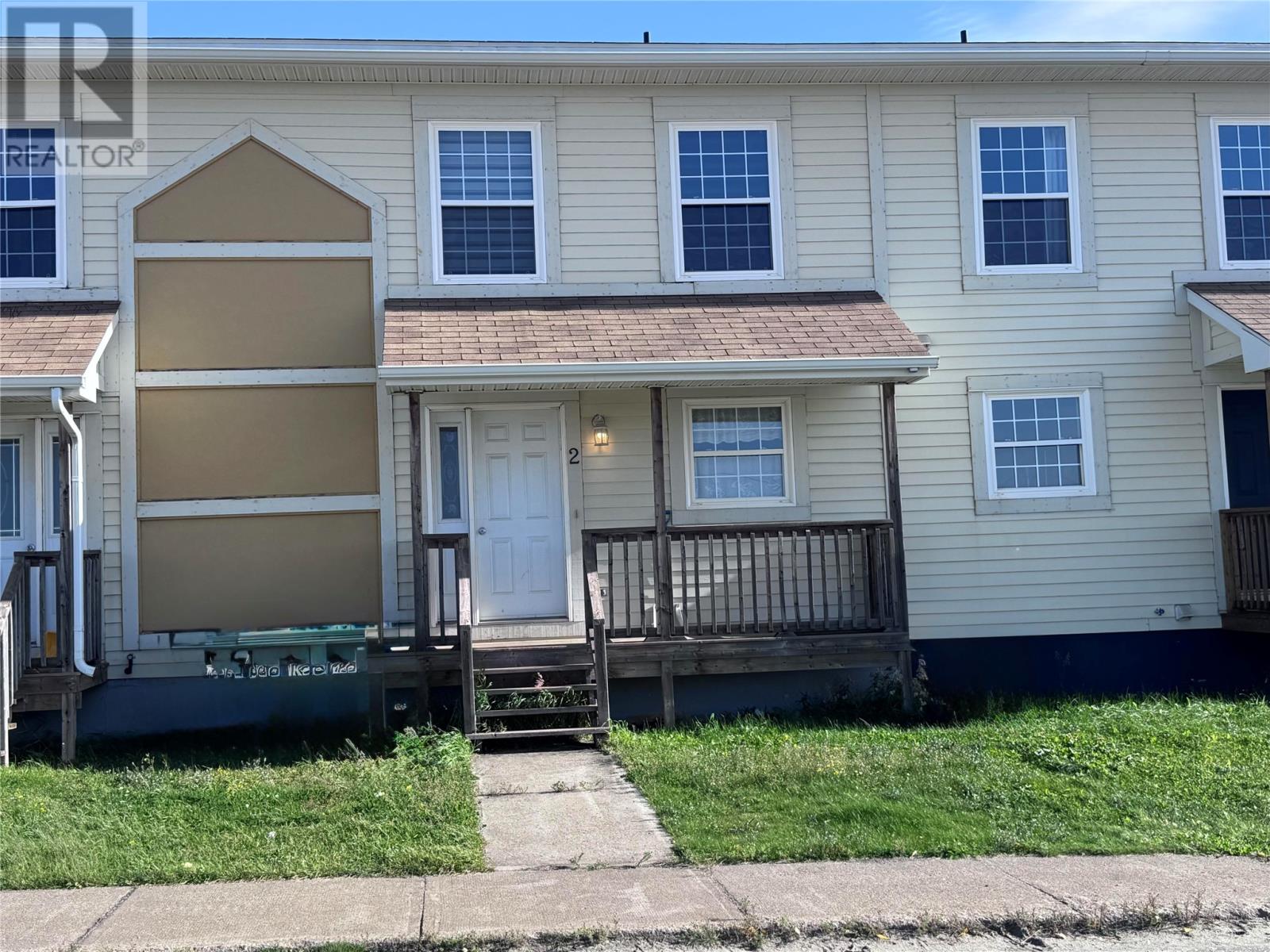 2 Flynn Ln, Wabush, NL A0R 1B0