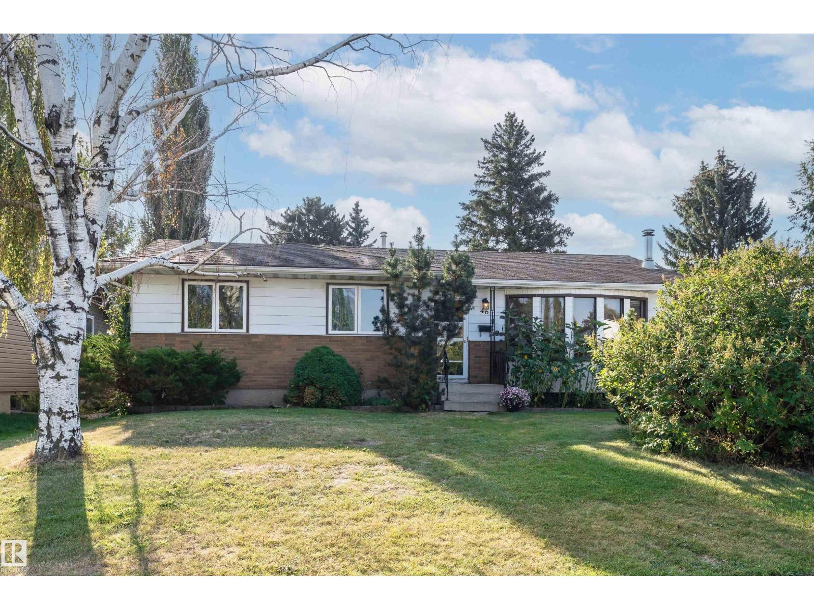 46 Graham Rd, Sherwood Park, AB T8A 3L8