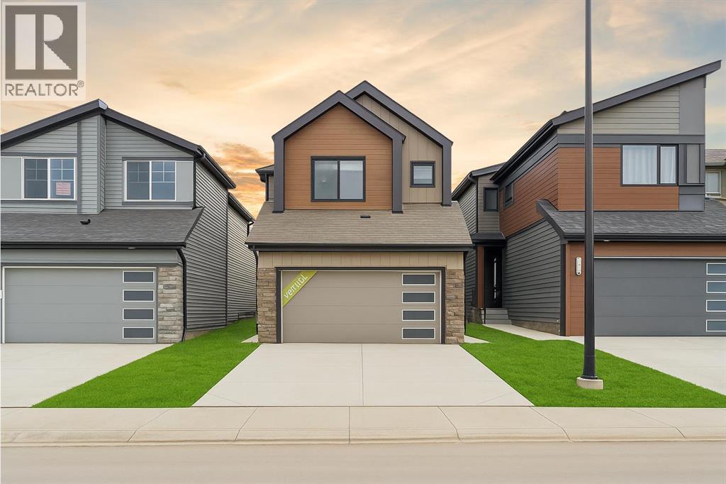 10 Heartwood Villas SE, Calgary, AB T3S 0R9