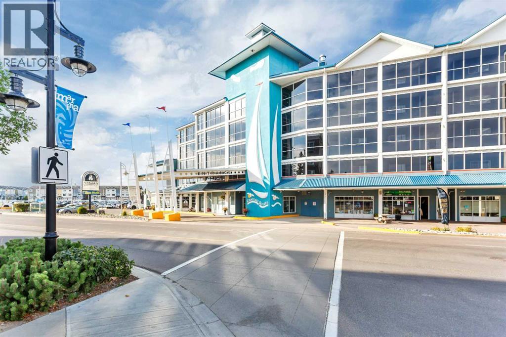 5100 Lakeshore Drive Unit 309, Sylvan Lake, AB T4S 2L7