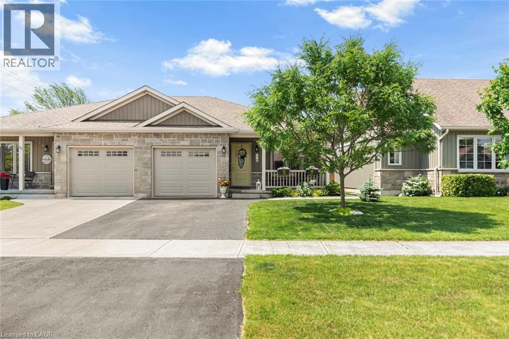 70 Postma Dr, Dunnville, ON N1A 0B2