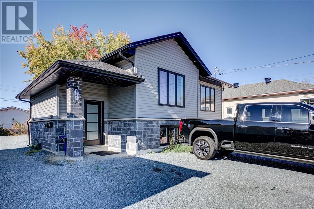 4549 Notre Dame Ave, Hanmer, ON P3P 1X5