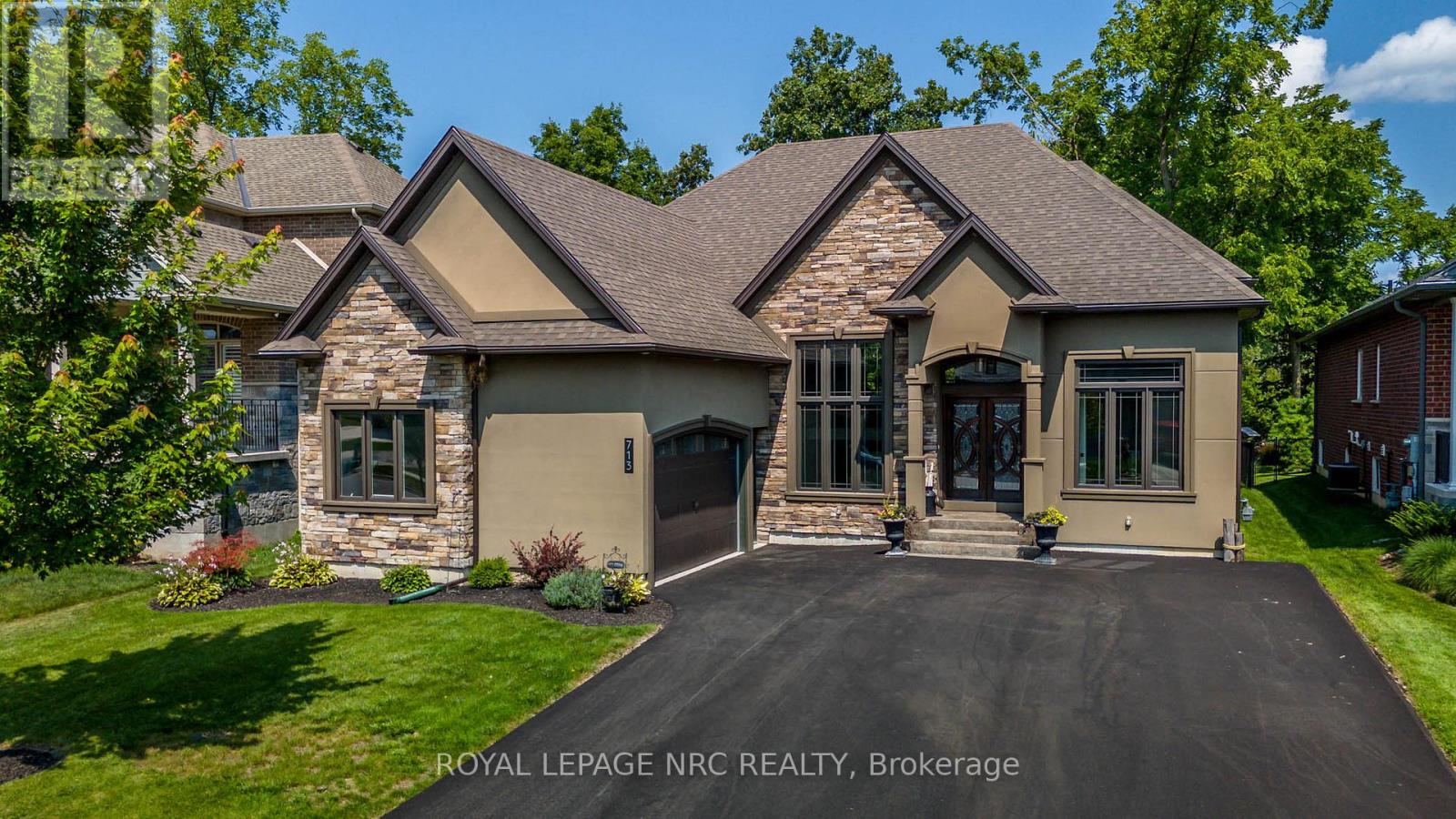 713 Clarence St, Port Colborne, ON L3K 0A8