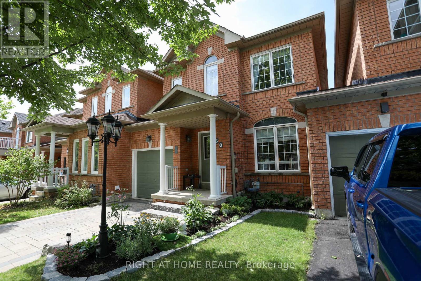 50 Sunridge St, Richmond Hill, ON L4E 3T7
