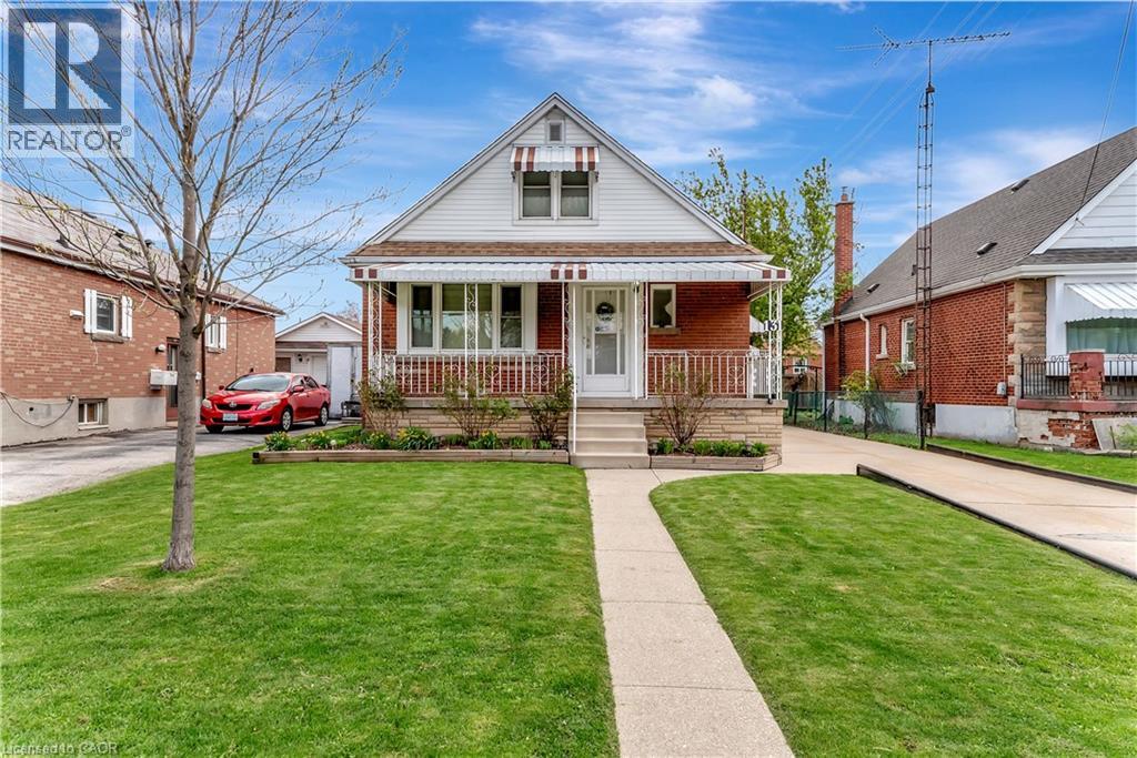 131 E 42nd St, Hamilton, ON L8T 3A2