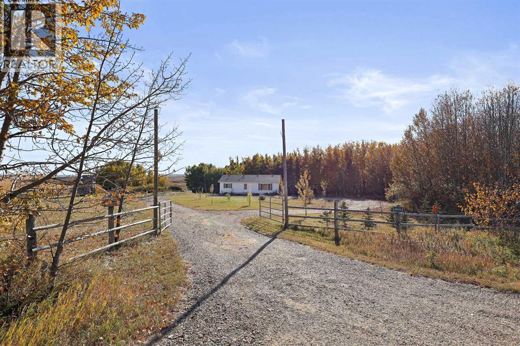 25113 Twp Rd 272, Rural Rocky View County, AB T4B 2A3
