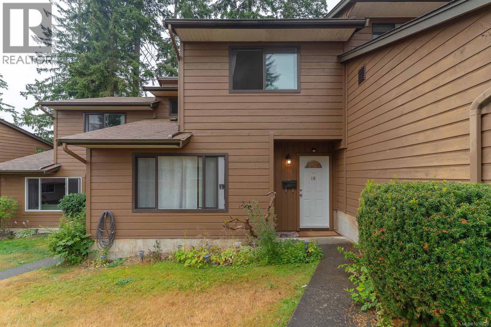 855 Howard Ave Unit 10 Ave, Nanaimo, BC V9R 5V4