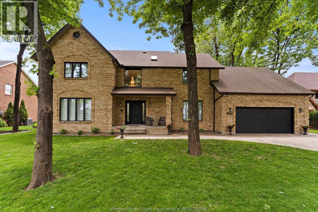 359 Elmgrove Dr, Lakeshore, ON N8N 4H1