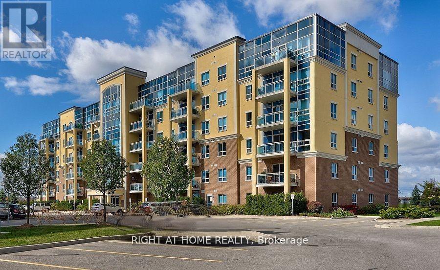 512 1421 Costigan Rd, Milton, ON L9T 2N4