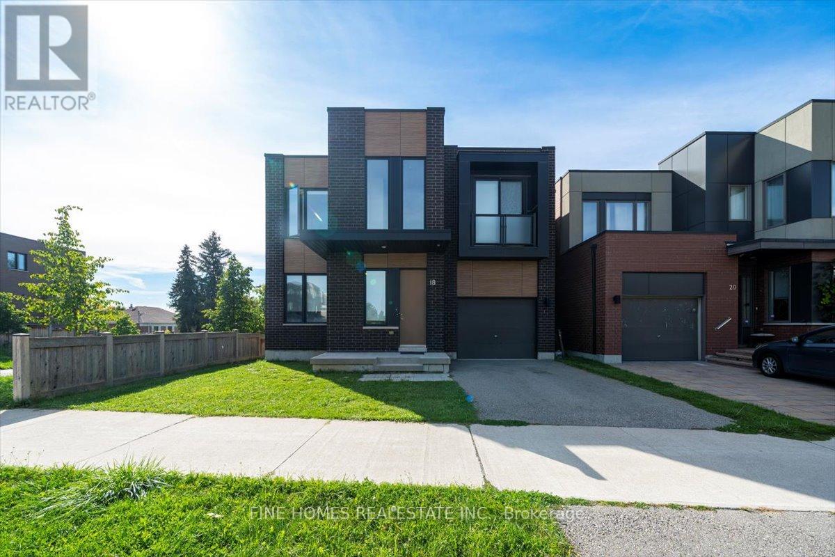 18 Stanley Greene Blvd, Toronto Downsview-roding-cfb, ON M3K 0A9
