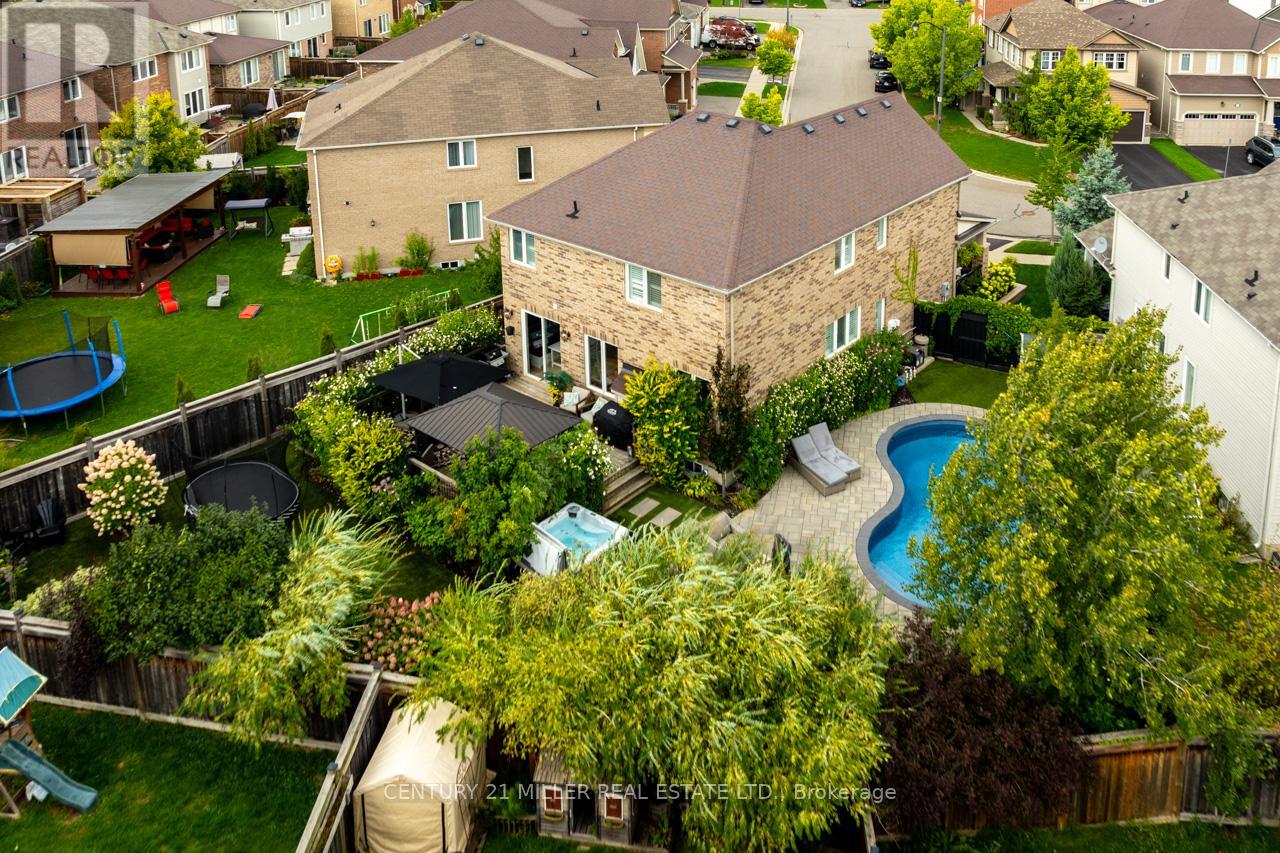 444 Carbert Cres, Milton, ON L9T 8C9