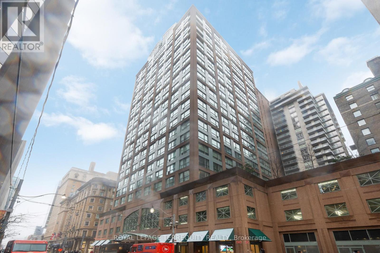 2215 7 King St E, Toronto Church-yonge Corridor, ON M5C 3C5