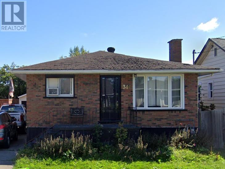 344 First Ave, Sault Ste. Marie, ON P6C 4P1