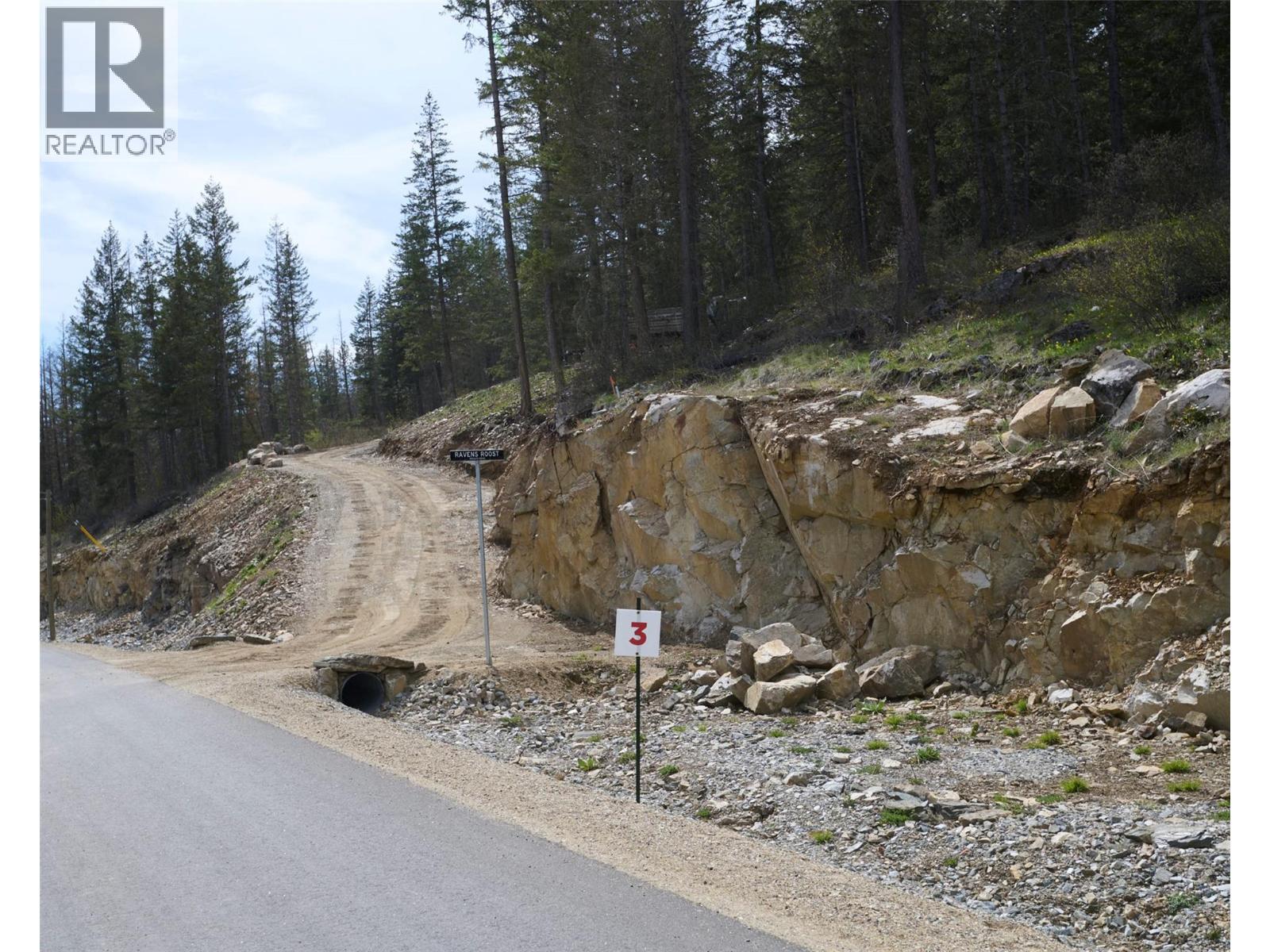 327 Oxbow Pl, Enderby, BC V0E 1V1