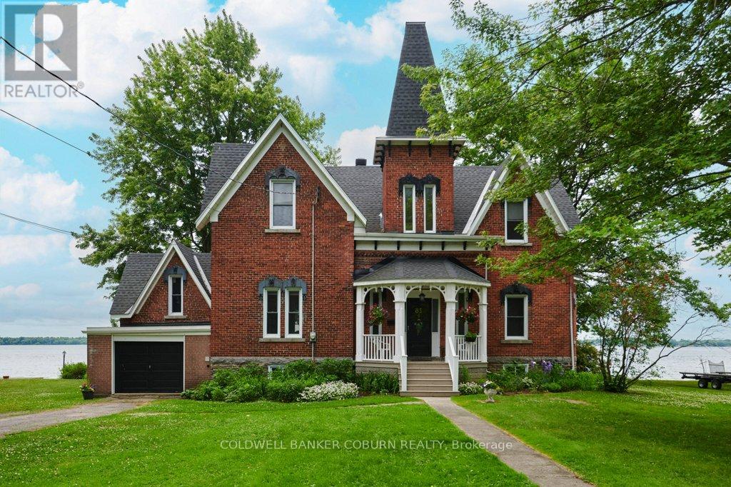 81 Lakeshore Dr, South Dundas, ON K0C 1X0