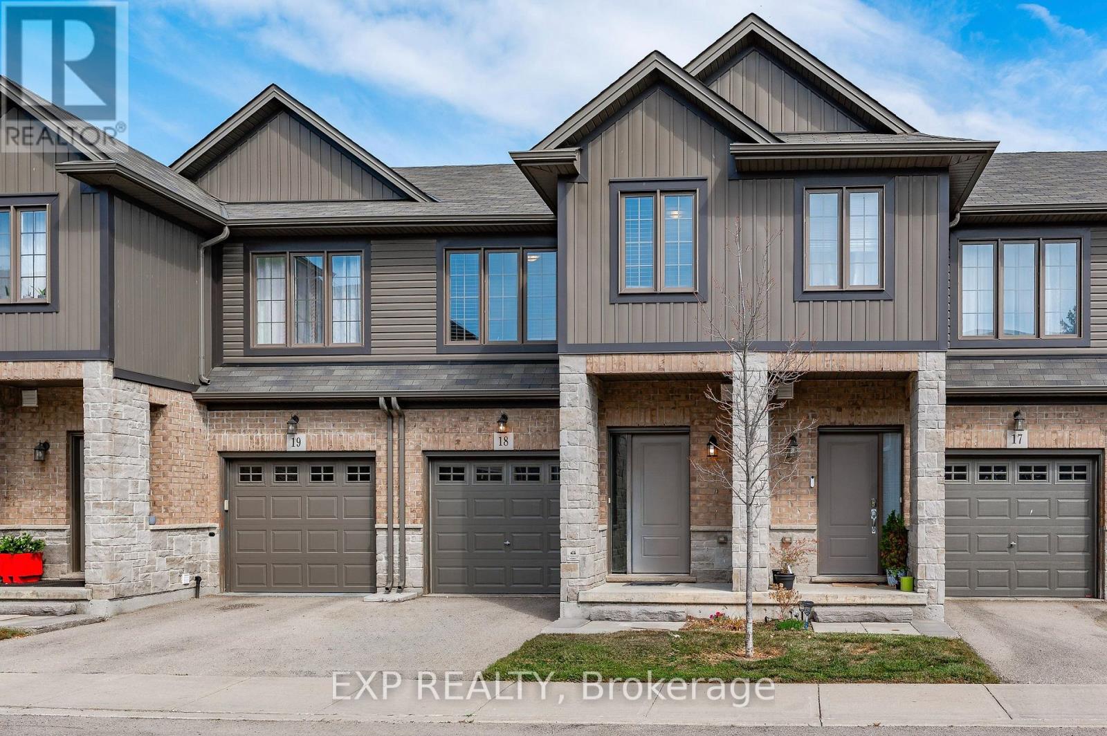 18 377 Glancaster Rd, Hamilton, ON L9G 0G4