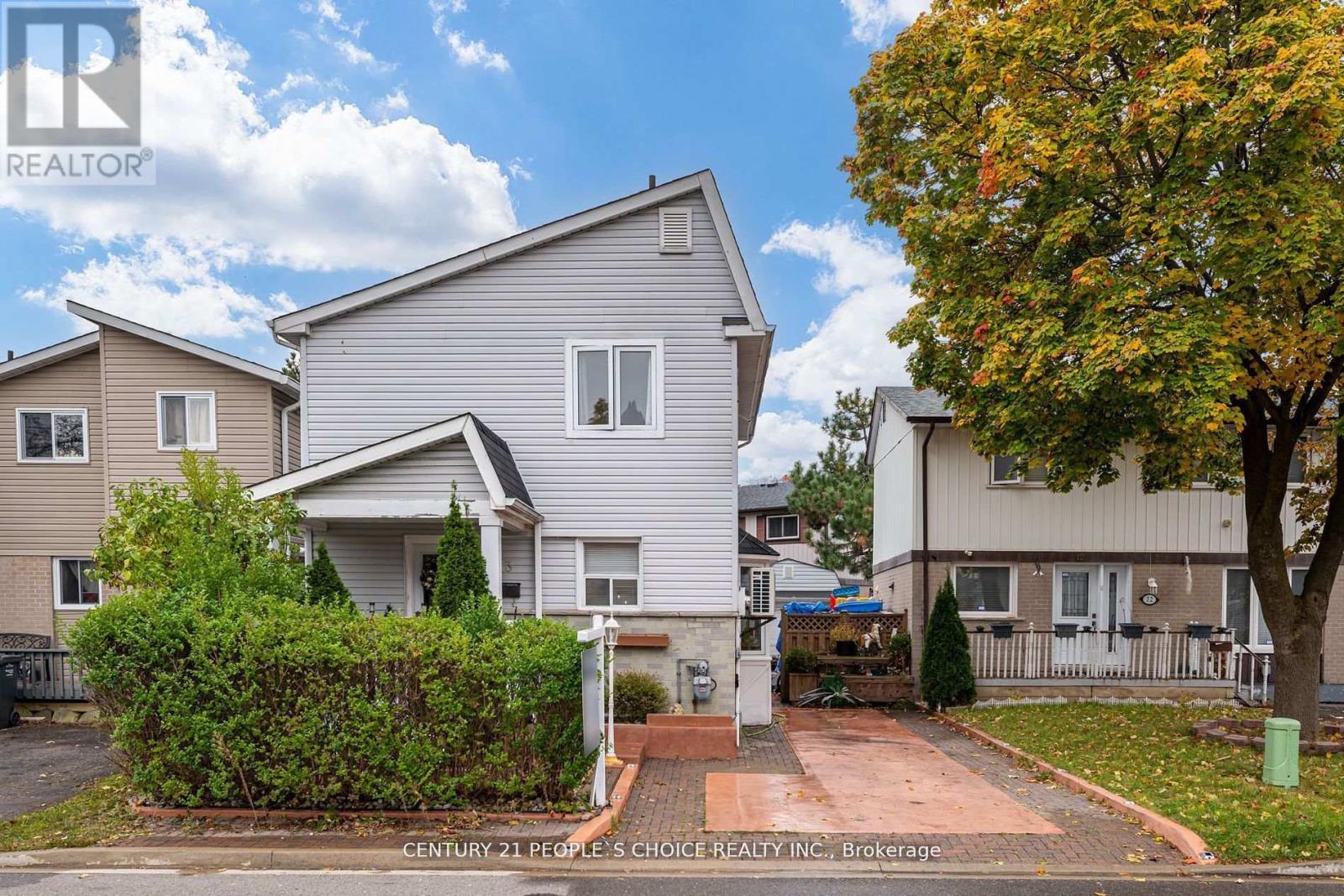 13 Jeffrey St, Brampton, ON L6S 2M9