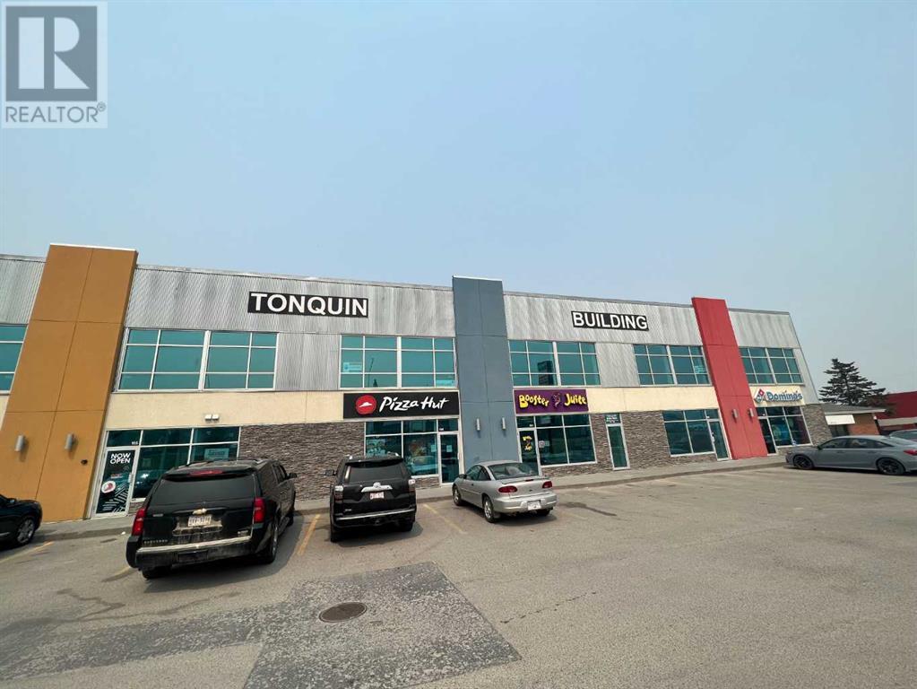 554 Carmichael Ln, Hinton, AB T7V 1S8