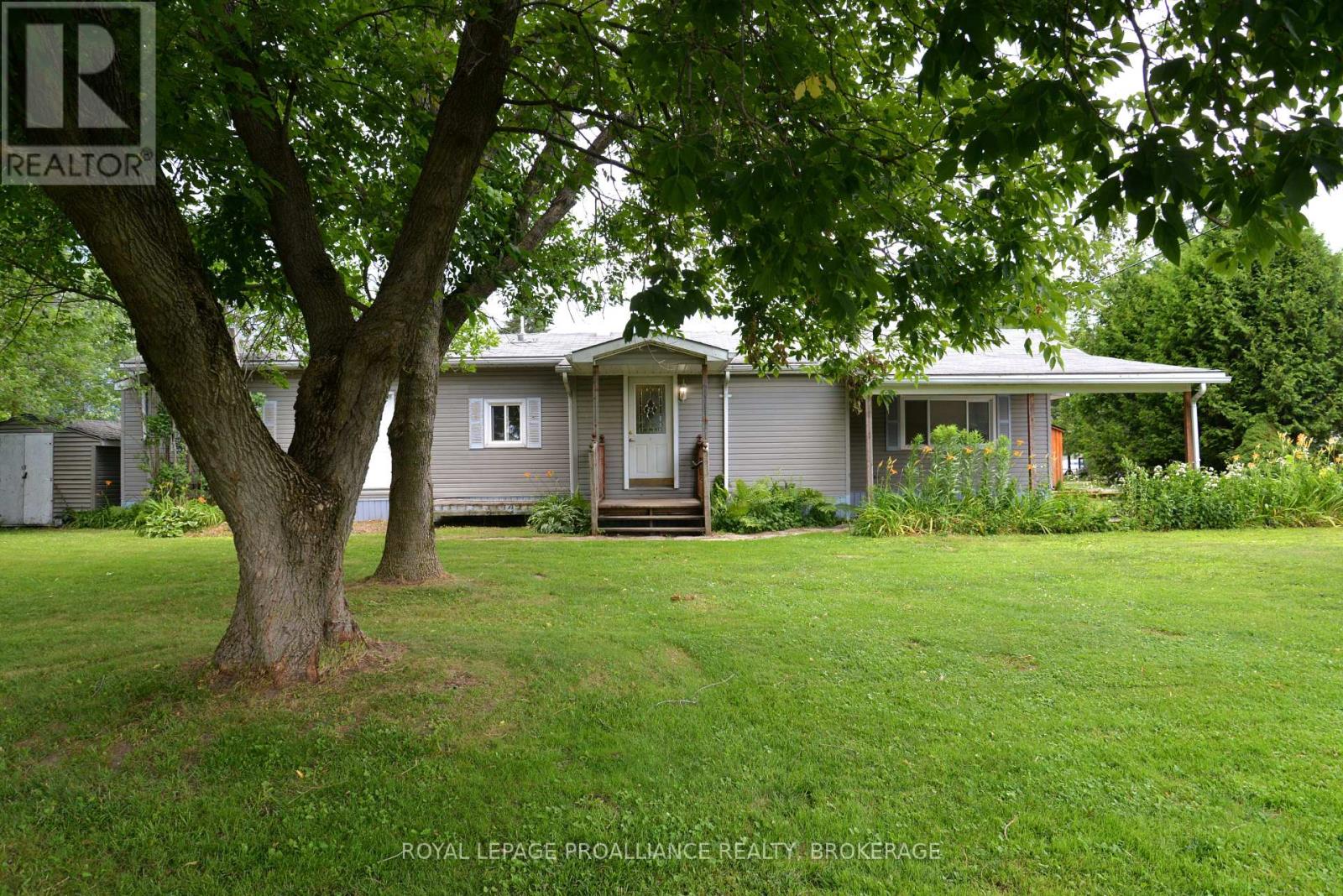 4313 E R Orser Dr, Frontenac Frontenac South, ON K0H 2W0