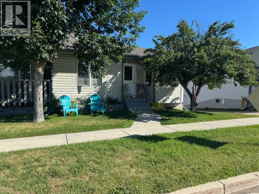 4920 53 Avenue Unit 7, Whitecourt, AB T7S 1V4
