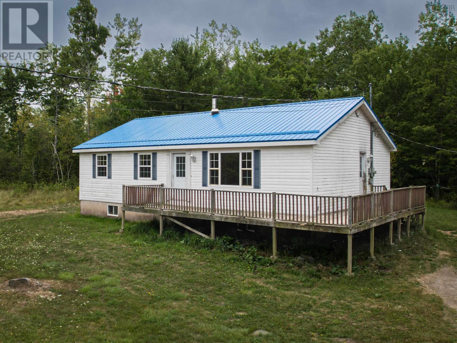 230 Logan Rd, Dutch Settlement, NS B2S 2E7