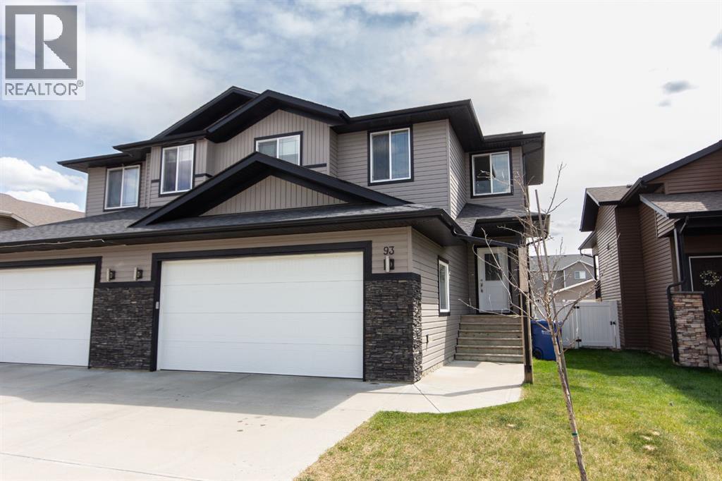 93 Turner Cres, Red Deer, AB T4P 0L2