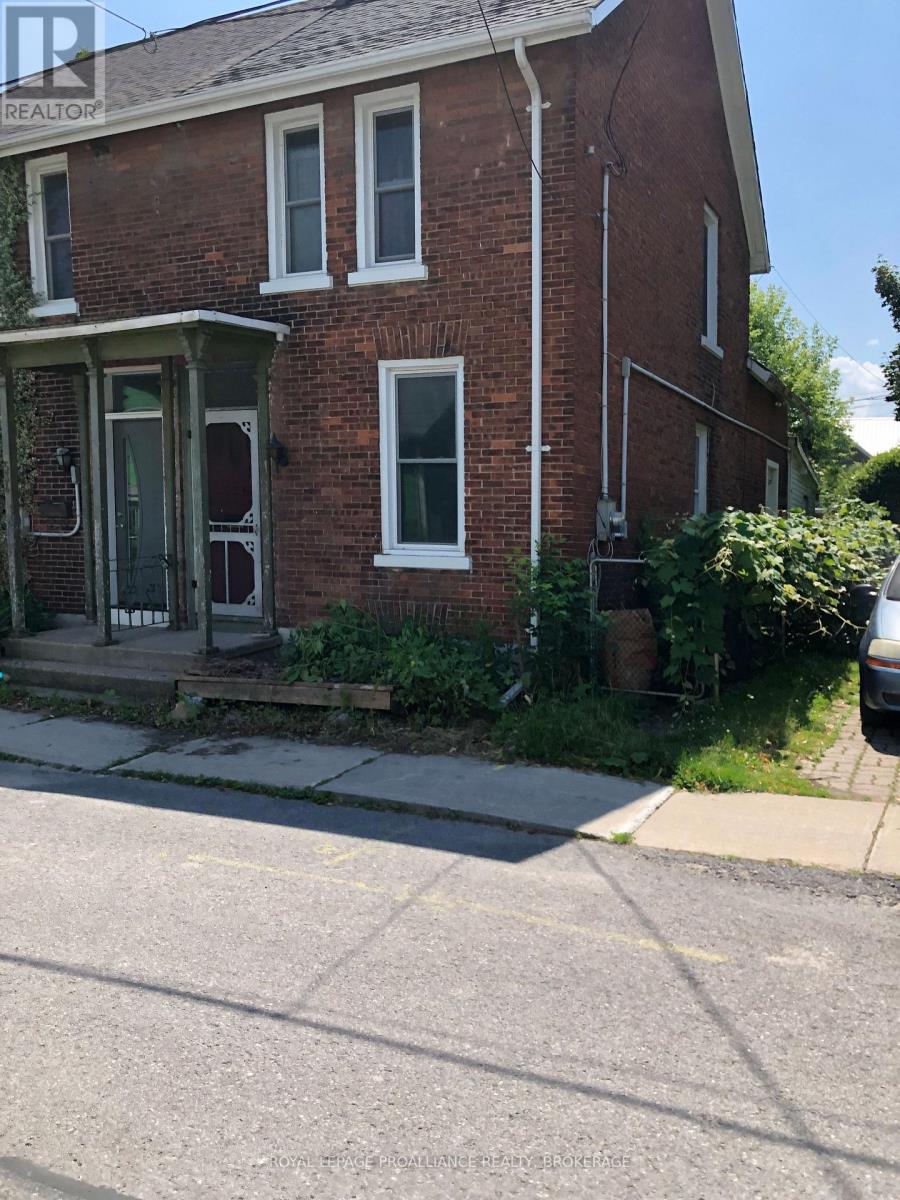 536 Bagot St, Kingston, ON K7K 3C9