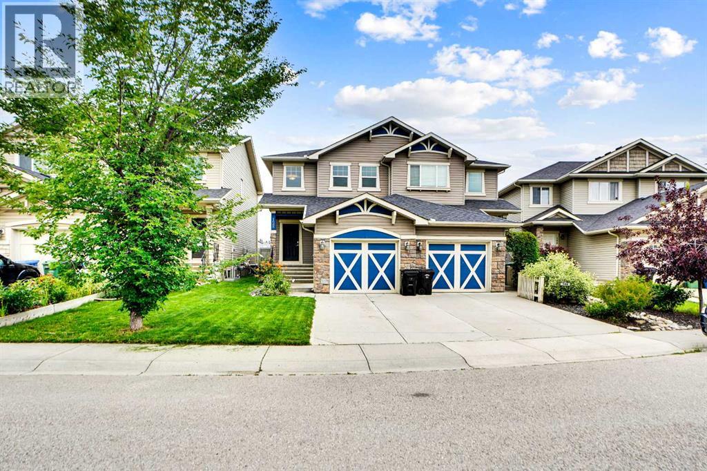 152 New Brighton Lndg SE, Calgary, AB T2Z 0S7