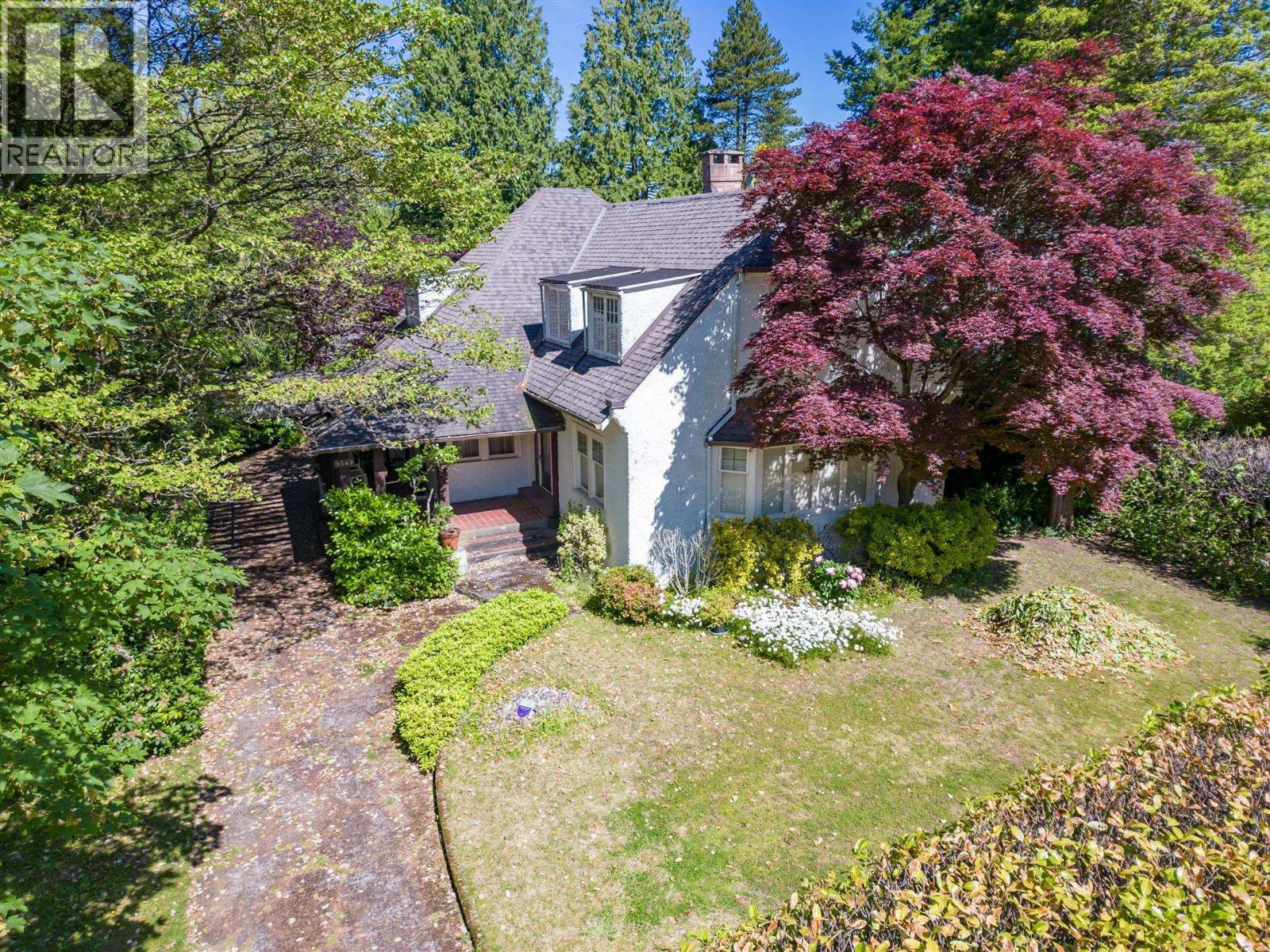 5549 Churchill St, Vancouver, BC V6M 3G8