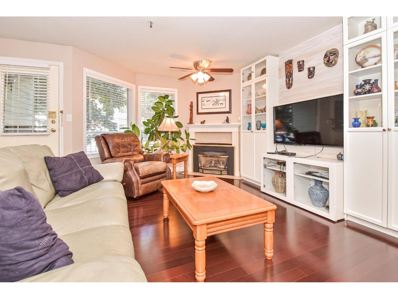 5710 201 Street Unit 115, Langley, BC V3A 8R8