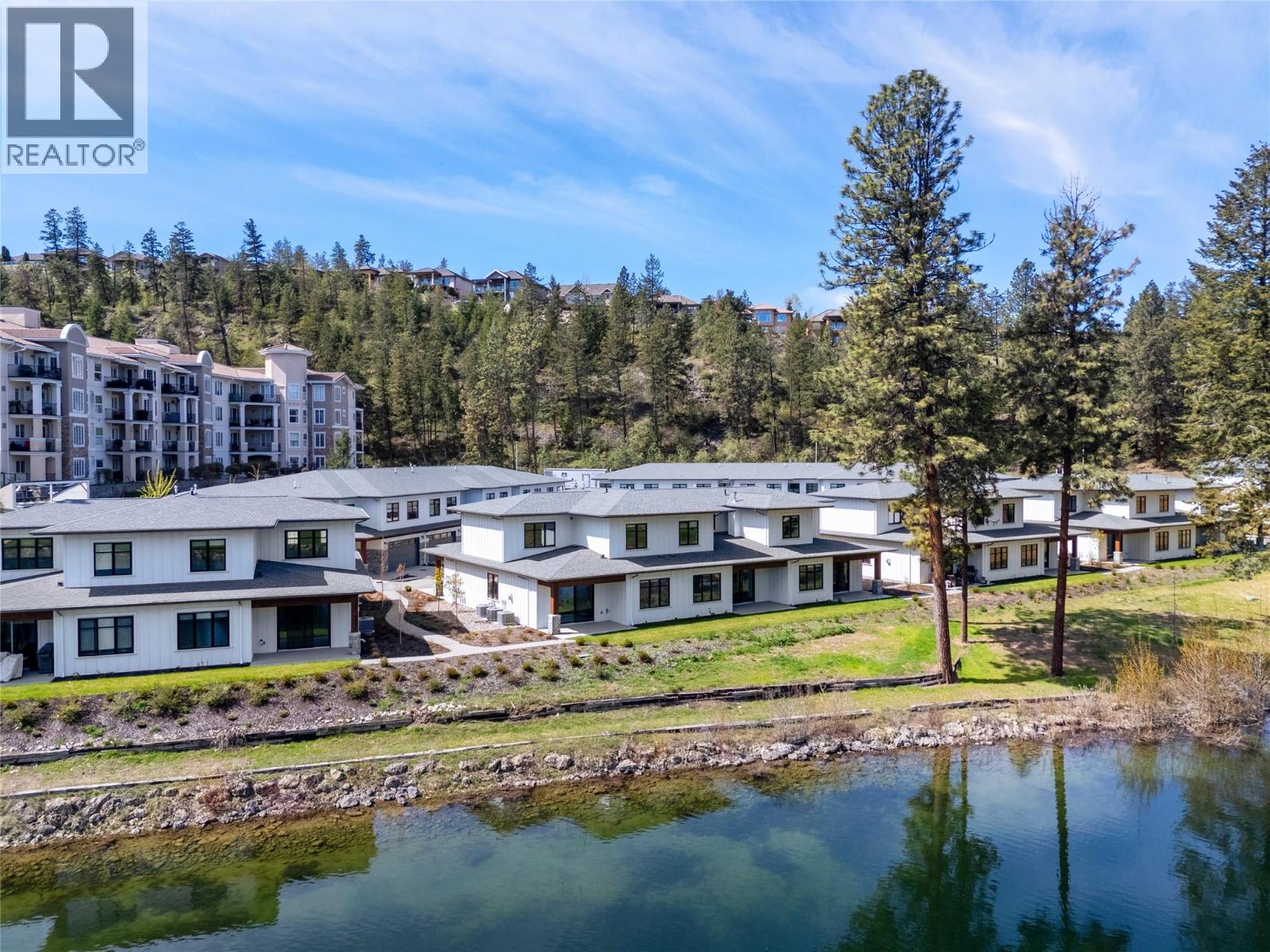 1979 Country Club Drive Unit 9, Kelowna, BC V1X 0H6