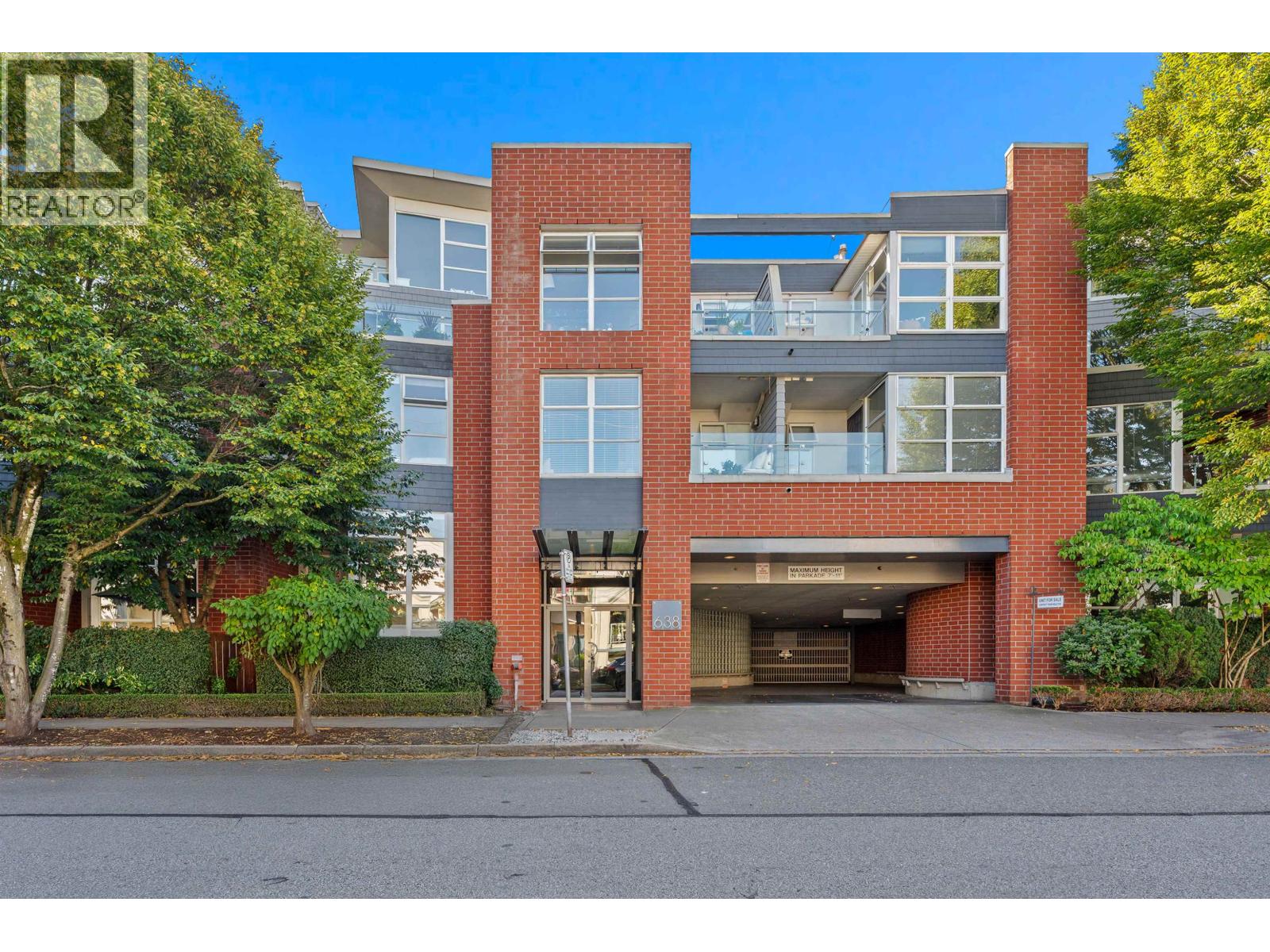 638 W 7th Avenue Unit 325, Vancouver, BC V5Z 1B5
