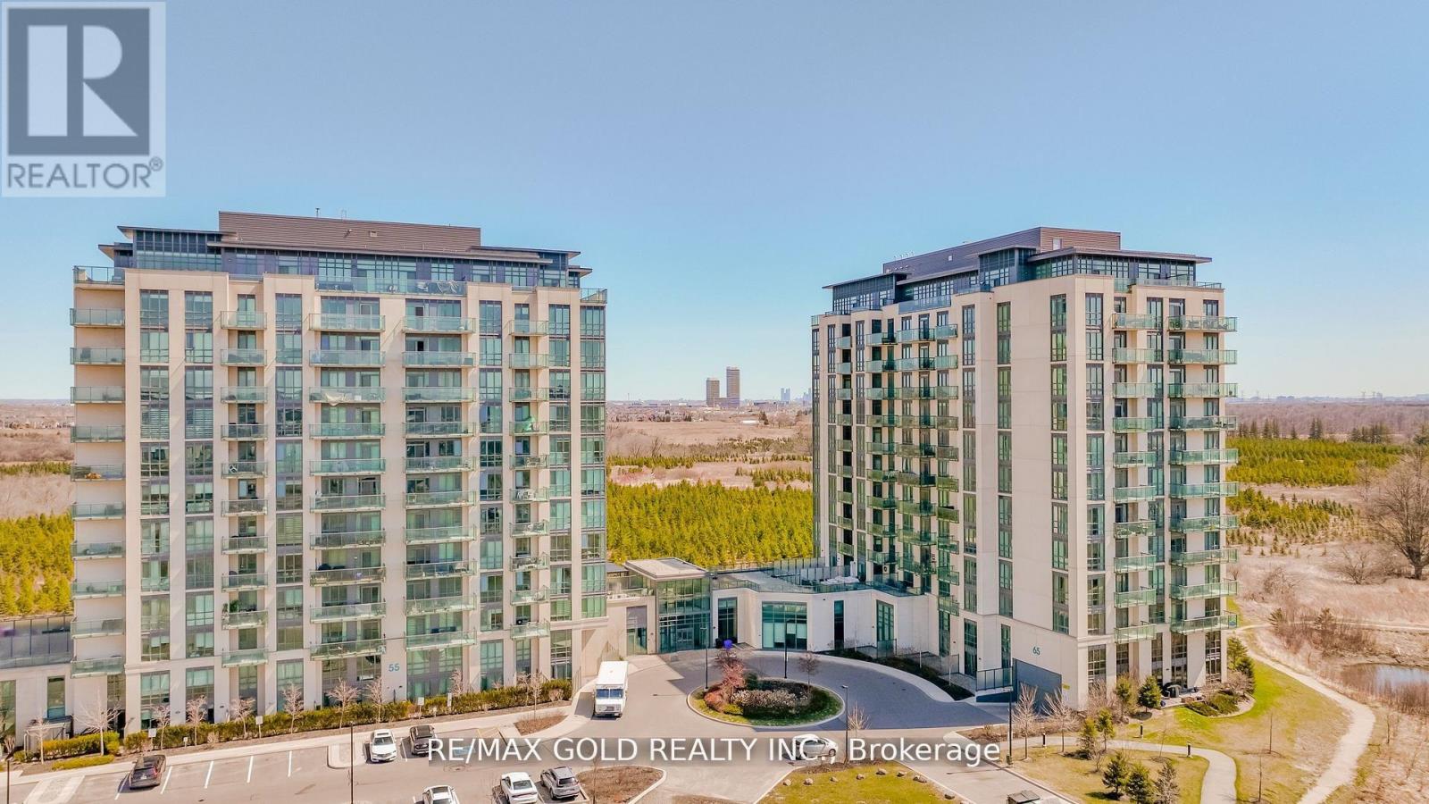 1001 65 Yorkland Blvd, Brampton, ON L6P 4M5
