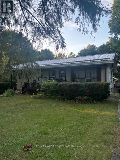 38 John St, Arran-Elderslie, ON N0H 2N0