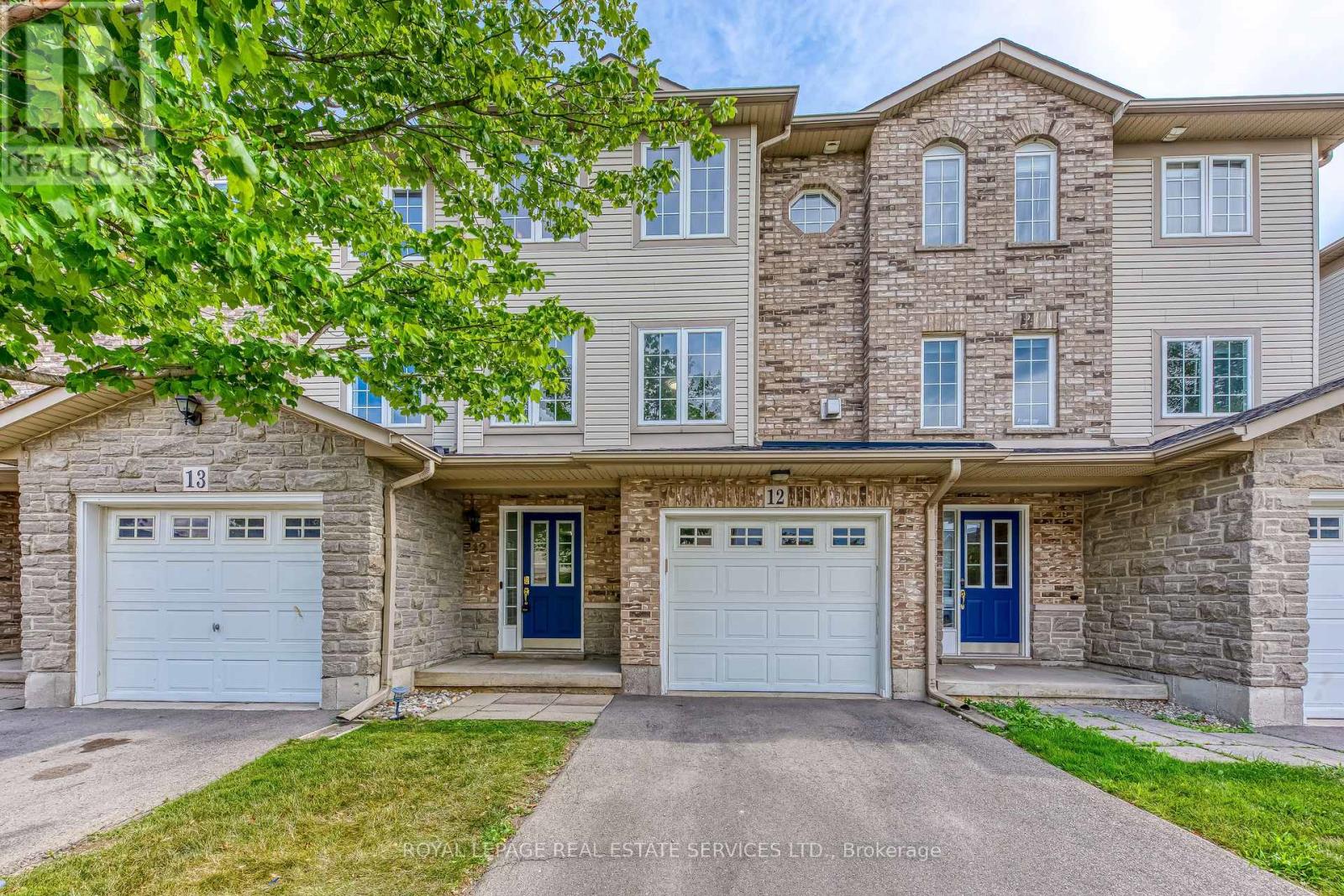 12 7 Southside Pl, Hamilton, ON L9C 7W6