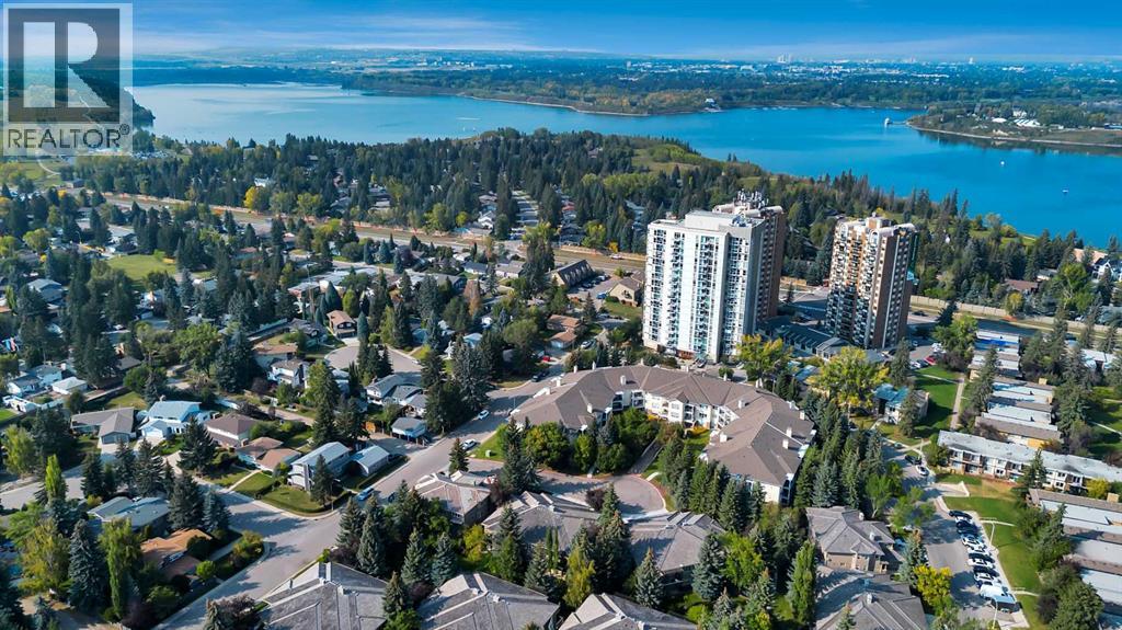 2144 Paliswood Road Sw Unit 106, Calgary, AB T2V 5K2