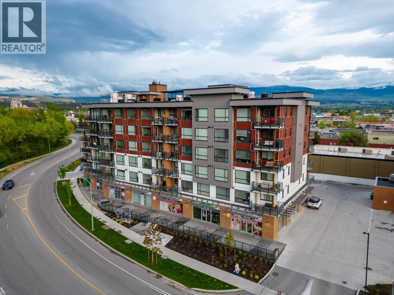 1925 Enterprise Way Unit 311, Kelowna, BC V1Y 0J8