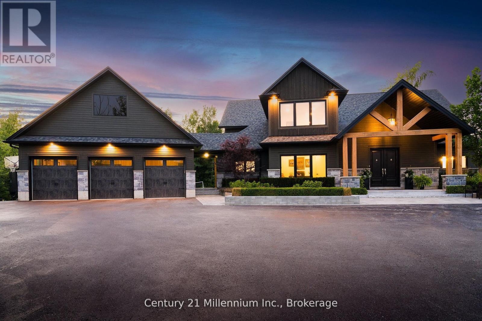 6920 Poplar Side Rd, Collingwood, ON L9Y 0X2