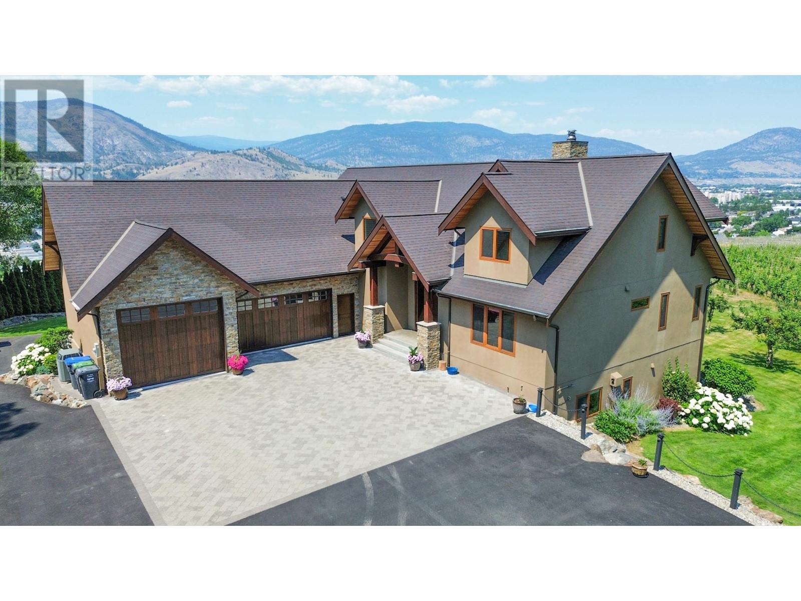 3175 Valleyview Rd, Penticton, BC V2A 8W8