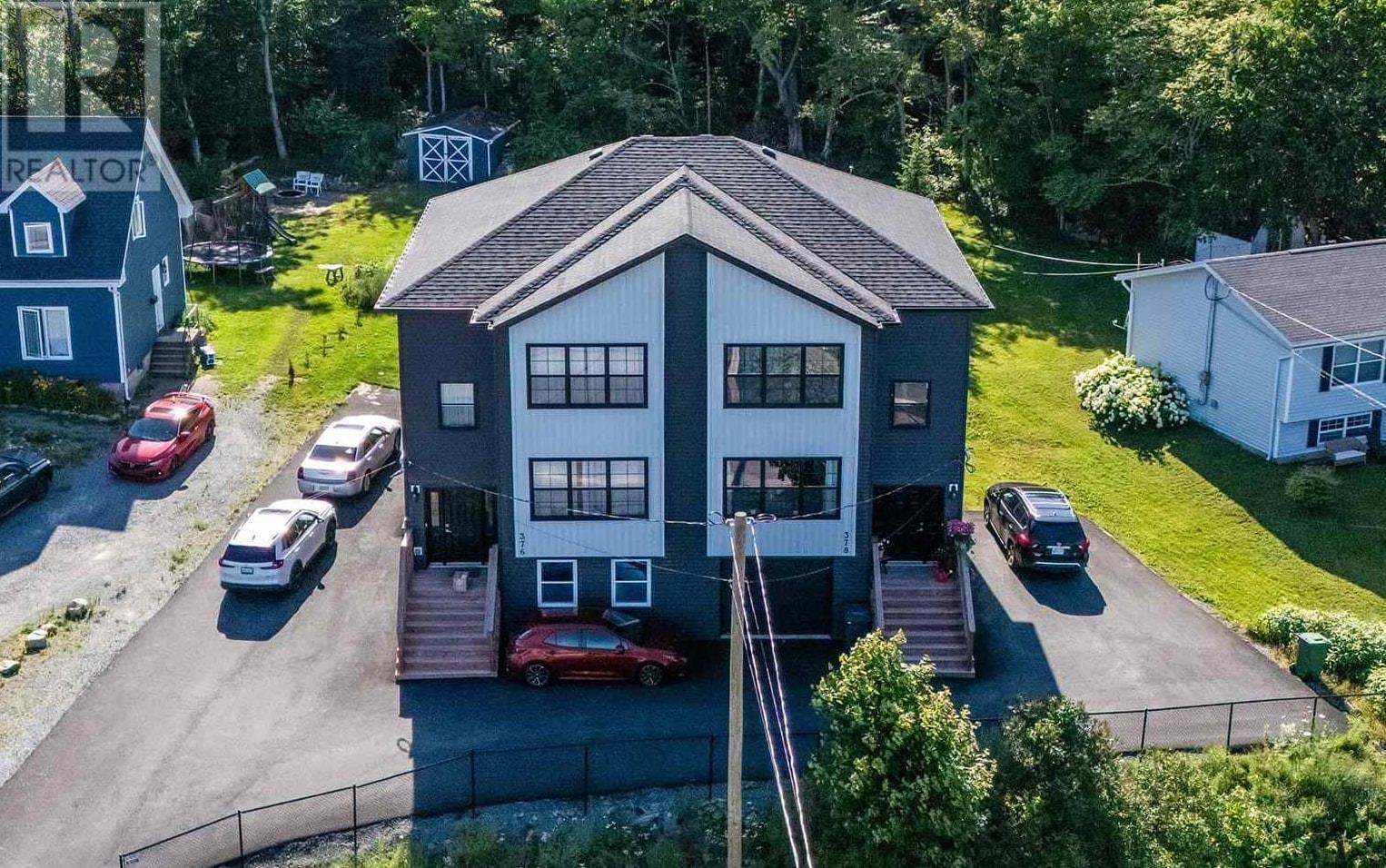 376 Beaver Bank Rd, Beaver Bank, NS B4E 1K4