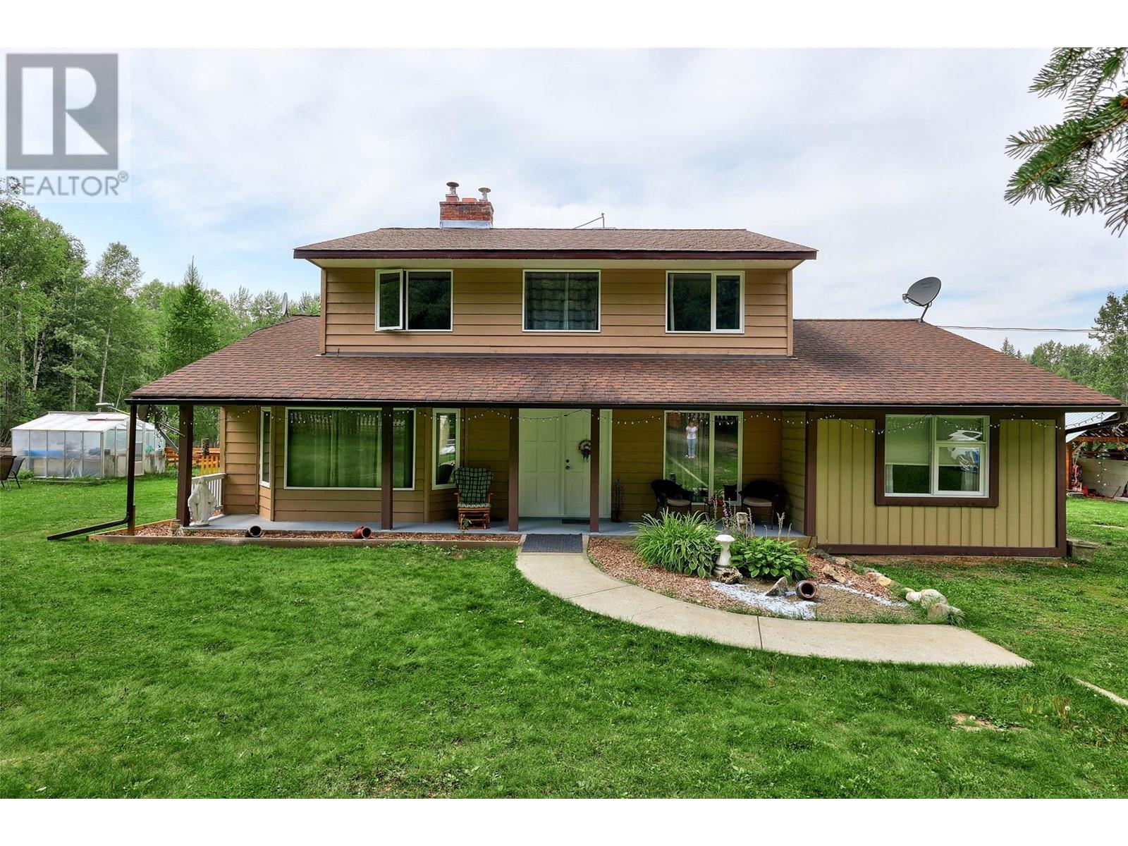 4853 Clearwater Valley Rd, Clearwater, BC V0E 1N1