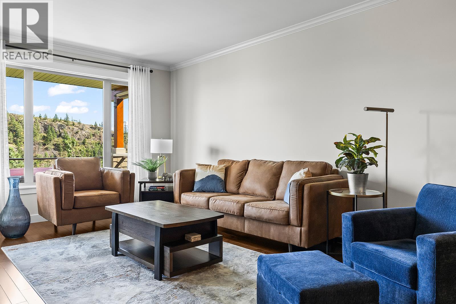 2470 Tuscany Drive Unit 304, West Kelowna, BC V4T 3G8