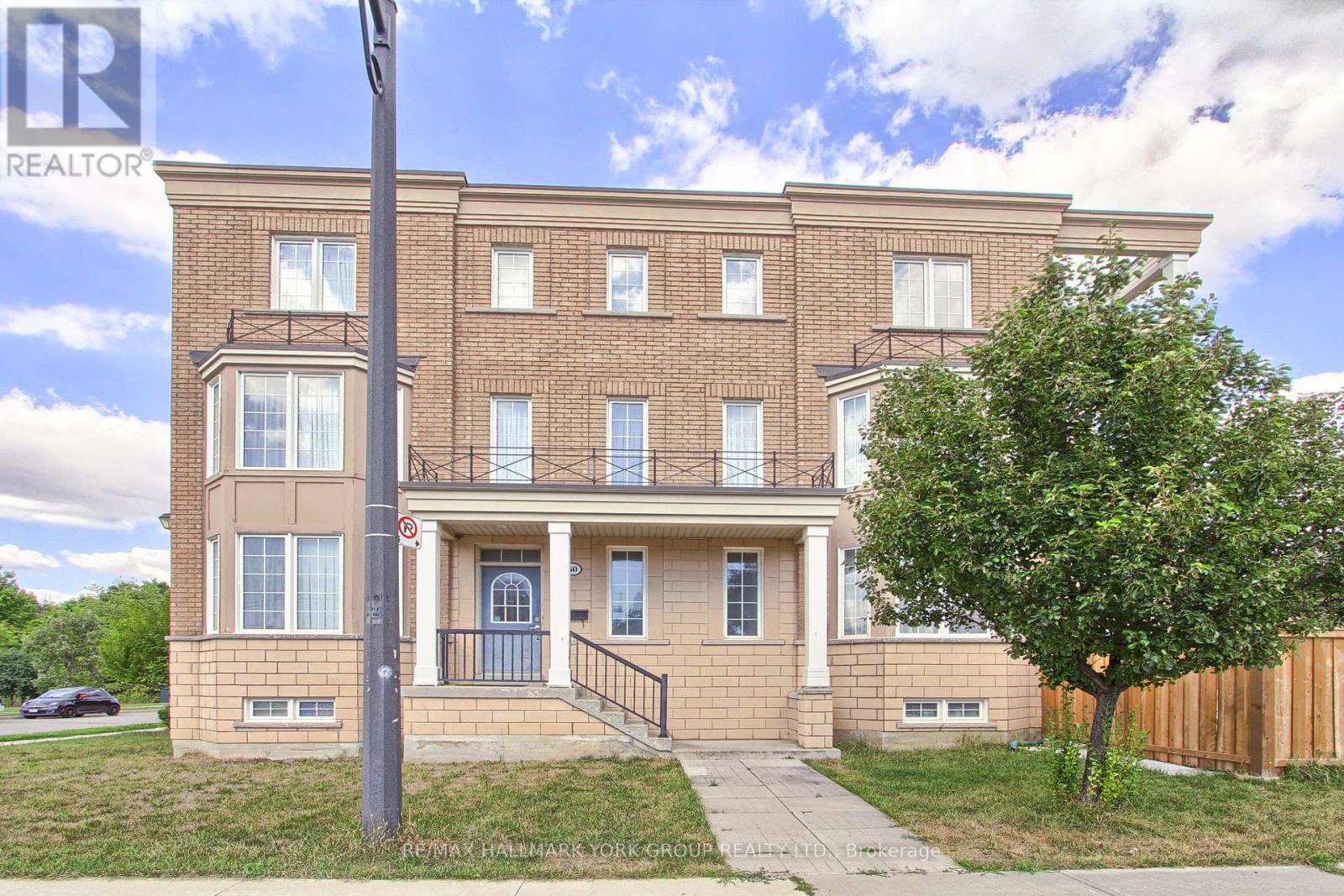 60 Delabo Dr, Toronto, ON M3J 3S4