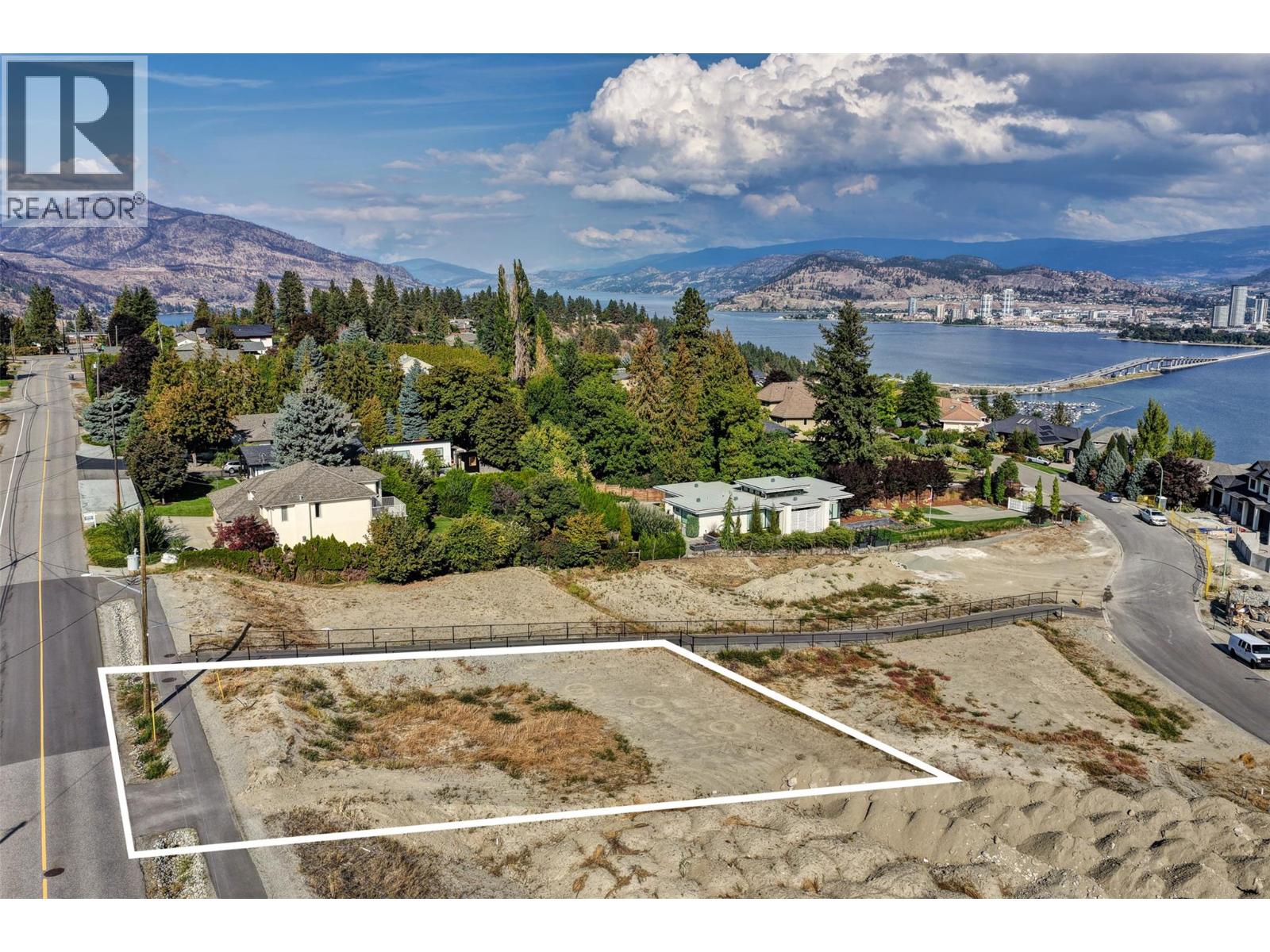 2353 Thacker Dr, West Kelowna, BC V1Z 1V6