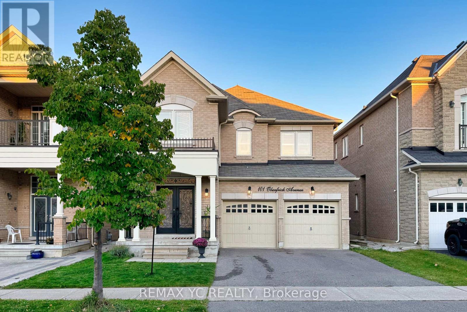 101 Oberfrick Ave, Vaughan, ON L6A 4N8