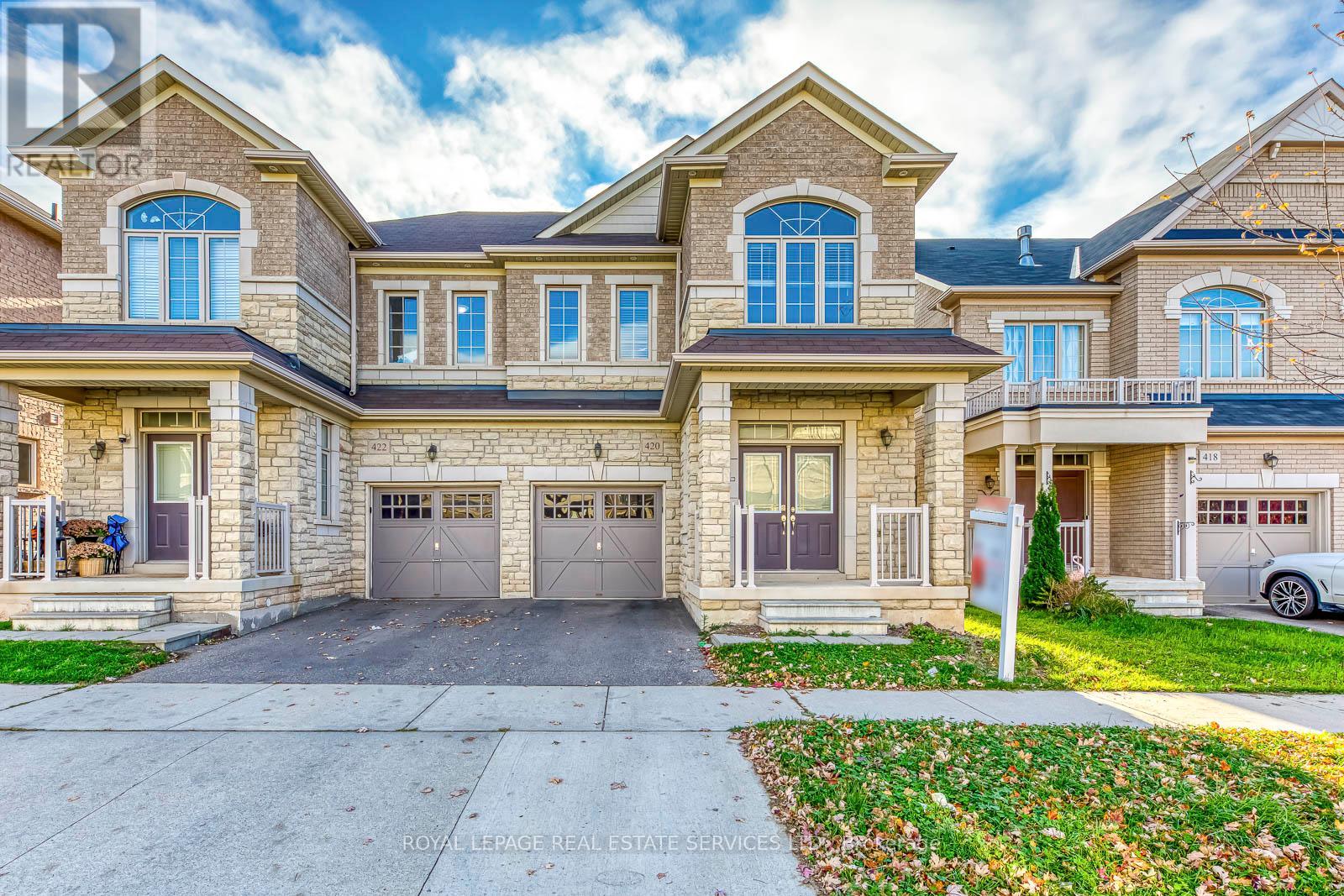420 George Ryan Ave, Oakville, ON L6H 0S2