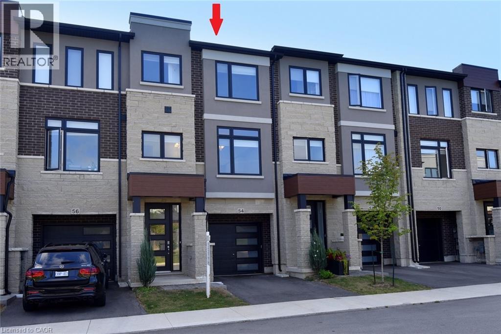 54 Capstone Ln, Hamilton, ON L9C 0E8