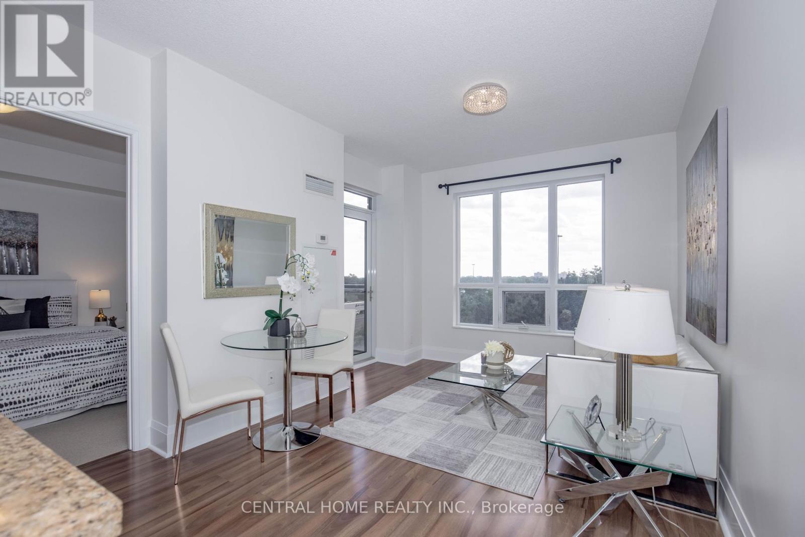 501 100 Harrison Garden Blvd, Toronto, ON M2N 0C2