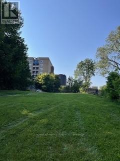 242 Hill St, London, ON N6B 1C9