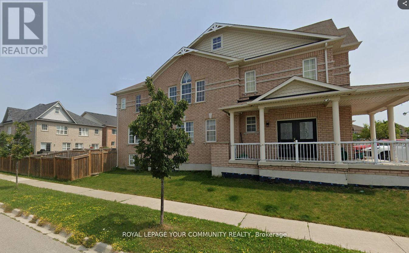 2 Herefordshire Cres, East Gwillimbury, ON L3X 3K8